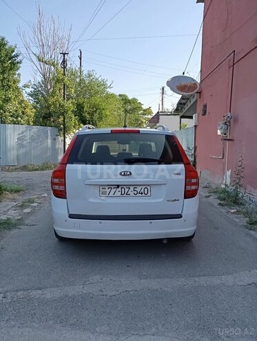 Kia  2008, 322,300 km - 1.6 l - Füzuli