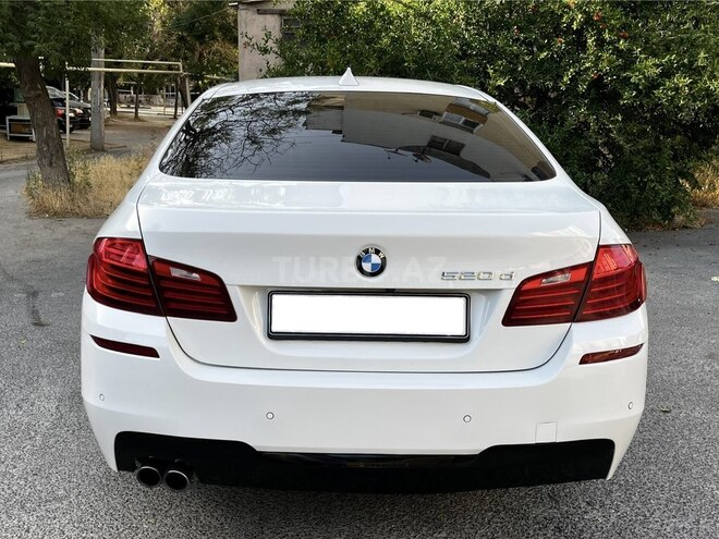 BMW 520 2015, 101,000 km - 2.0 l - Bakı