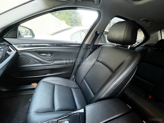 BMW 520 2015, 101,000 km - 2.0 l - Bakı