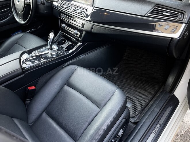 BMW 520 2015, 101,000 km - 2.0 l - Bakı