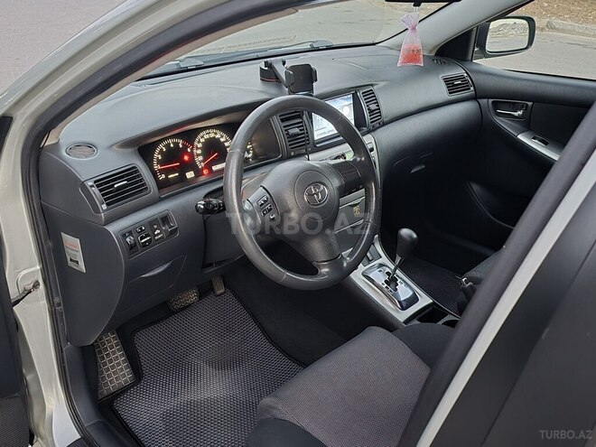Toyota Corolla 2006, 275,000 km - 1.4 l - Bakı