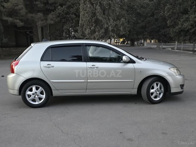 Toyota Corolla 2006, 275,000 km - 1.4 l - Bakı