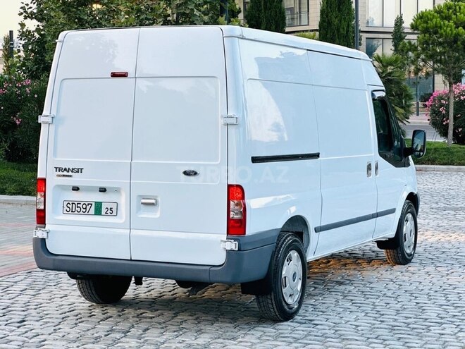 Ford Transit 2008, 232,000 km - 2.4 л - Bakı