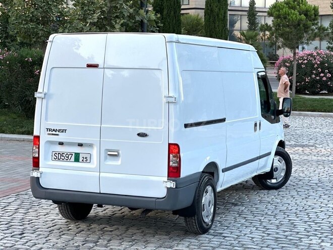 Ford Transit 2008, 232,000 km - 2.4 л - Bakı