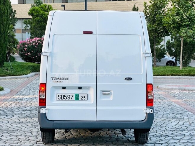Ford Transit 2008, 232,000 km - 2.4 л - Bakı