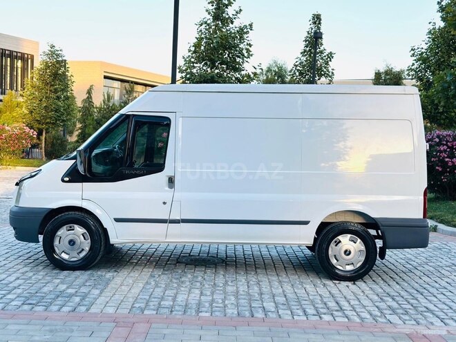 Ford Transit 2008, 232,000 km - 2.4 л - Bakı