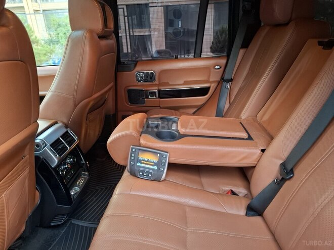 Land Rover Range Rover 2010, 135,000 km - 5.0 л - Bakı