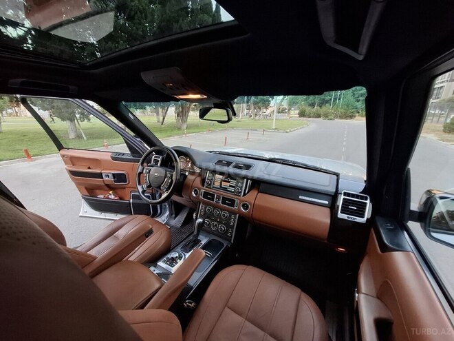 Land Rover Range Rover 2010, 135,000 km - 5.0 л - Bakı