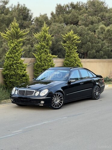 Mercedes E 240 2003, 257,000 km - 2.6 l - Bakı