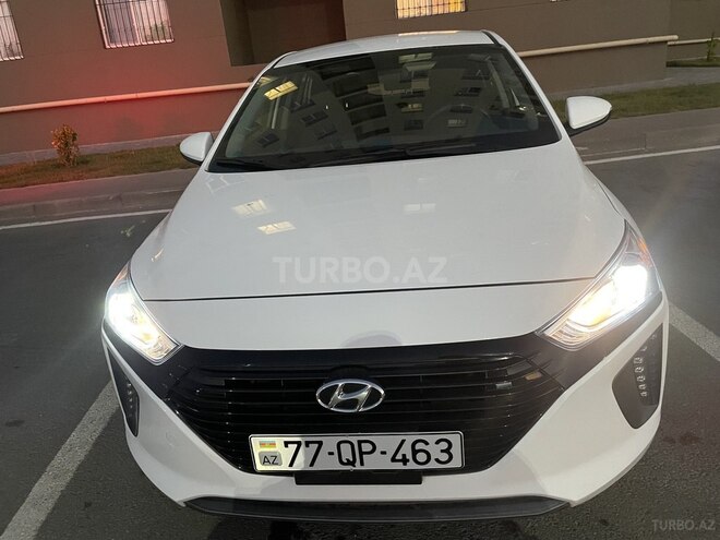 Hyundai IONIQ-7
