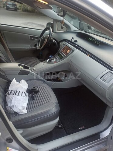 Toyota Prius 2013, 287,429 km - 1.8 l - Bakı