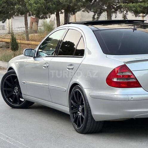 Mercedes E 240 2002, 234,000 km - 2.6 l - Bakı