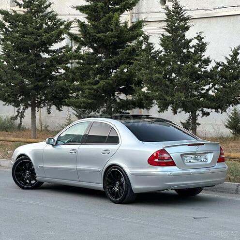 Mercedes E 240 2002, 234,000 km - 2.6 l - Bakı