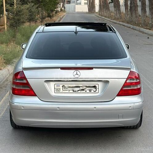 Mercedes E 240 2002, 234,000 km - 2.6 l - Bakı