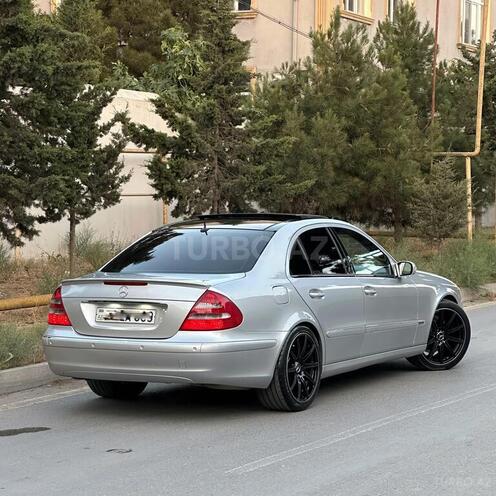 Mercedes E 240 2002, 234,000 km - 2.6 l - Bakı