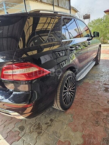 Mercedes ML 400 4MATIC 2015, 172,333 km - 3.0 l - Cəlilabad
