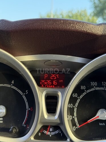 Ford Fiesta 2012, 252,000 km - 1.4 l - Bakı