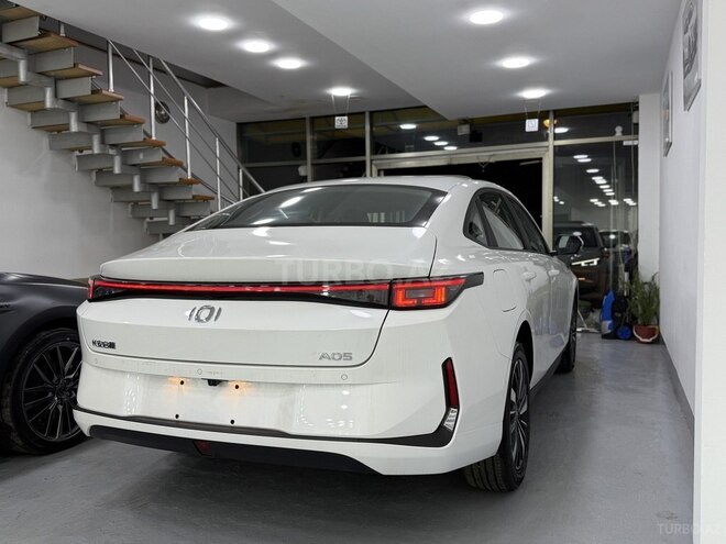 Changan Qiyuan A05 2025, 0 km - 1.5 l - Bakı