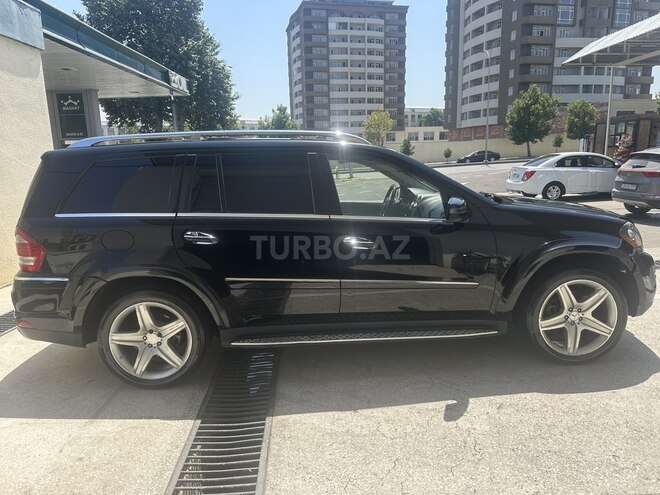 Mercedes GL 550-4