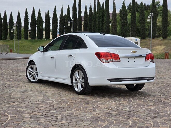 Chevrolet Cruze 2015, 153,000 km - 1.4 l - Şəmkir