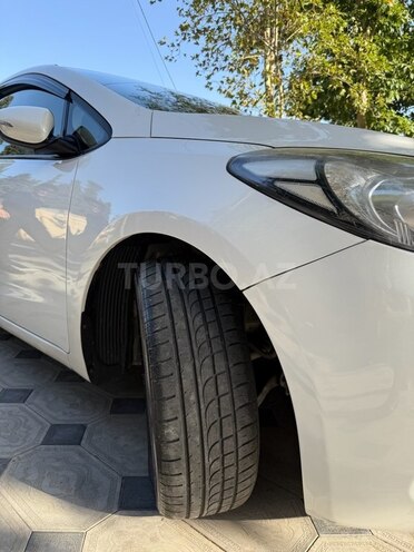 Kia Cerato 2013, 215,200 km - 1.6 l - Gəncə