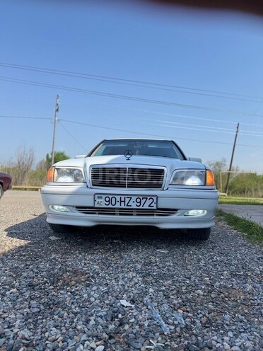 Mercedes C 230 1999, 200,000 km - 2.3 л - Bakı
