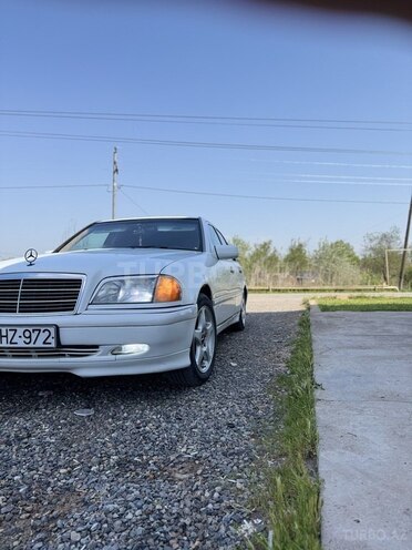 Mercedes C 230 1999, 200,000 km - 2.3 л - Bakı
