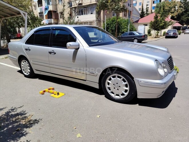 Mercedes E 200 1998, 438,883 km - 2.0 л - Bakı