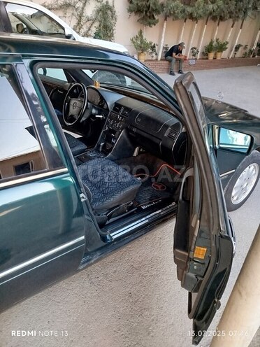 Mercedes C 180 1995, 282,000 km - 1.8 л - Bakı