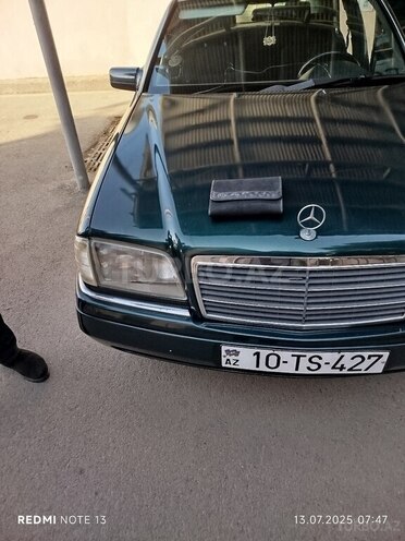 Mercedes C 180 1995, 282,000 km - 1.8 л - Bakı