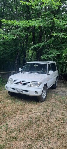 Mitsubishi Pajero io 2000, 311,000 km - 1.8 l - Quba