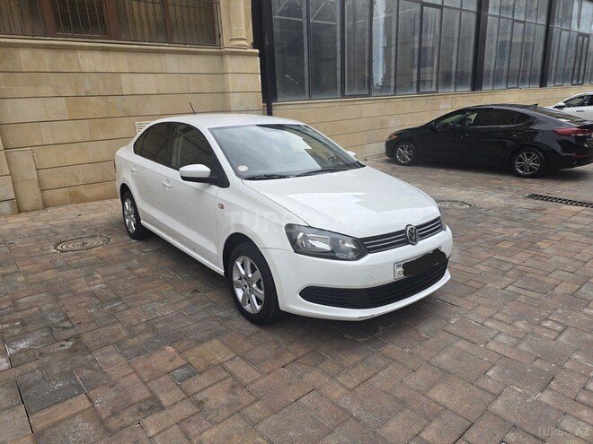 Volkswagen Polo 2013, 257,000 km - 1.6 l - Bakı