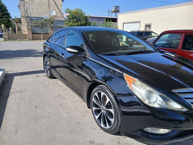 Hyundai Sonata-3