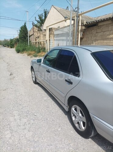 Mercedes E 220 d 1998, 100,000 km - 2.2 л - Bakı