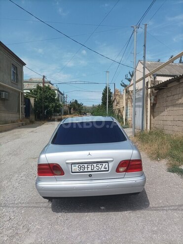 Mercedes E 220 d 1998, 100,000 km - 2.2 л - Bakı
