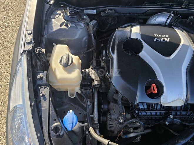 Hyundai Sonata-20