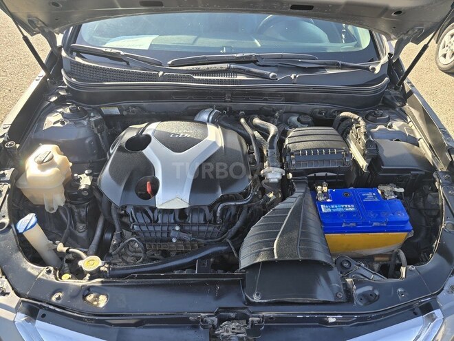 Hyundai Sonata-19