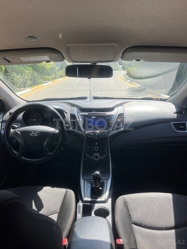 Hyundai Avante 2014, 251,000 km - 1.6 л - Bakı