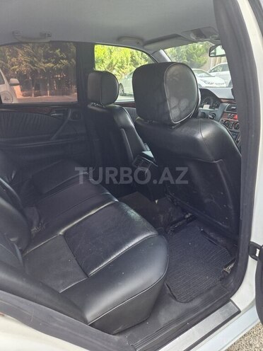 Mercedes E 220 d 1999, 350,000 km - 2.2 l - Bakı