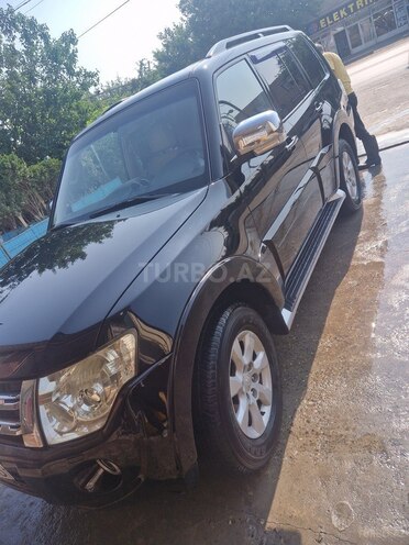 Mitsubishi Pajero 2012, 178,000 km - 3.5 л - Bakı