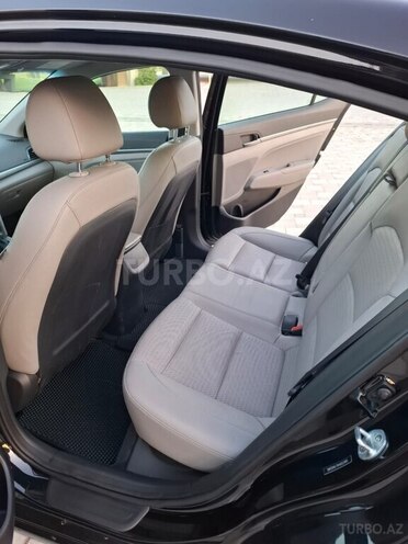 Hyundai Elantra 2016, 110,000 km - 2.0 l - Bakı