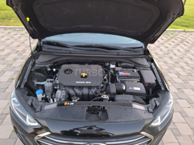 Hyundai Elantra 2016, 110,000 km - 2.0 l - Bakı