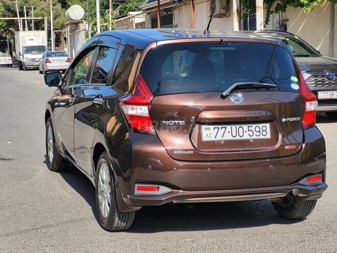 Nissan Note-6