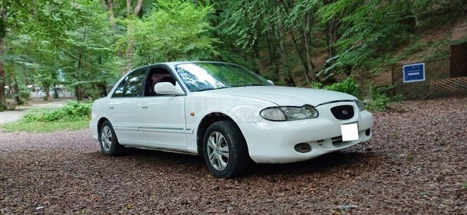 Hyundai Sonata 1998, 278,000 km - 2.0 l - Quba