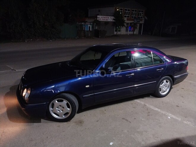 Mercedes E 240 1997, 350,000 km - 2.4 l - Masallı