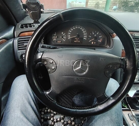 Mercedes E 300 d 1999, 402,000 km - 3.0 l - Bakı