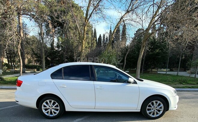 Volkswagen Jetta 2014, 173,500 km - 2.0 l - Bakı