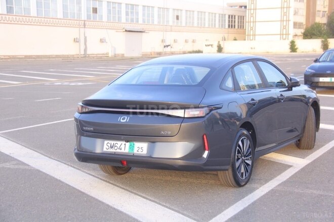 Changan Qiyuan A05 2025, 0 km - 1.5 л - Gəncə
