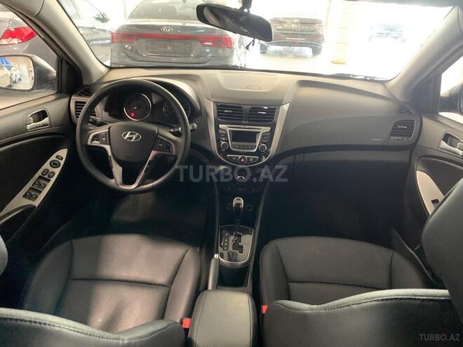 Hyundai Accent 2015, 97,000 km - 1.4 l - Bakı