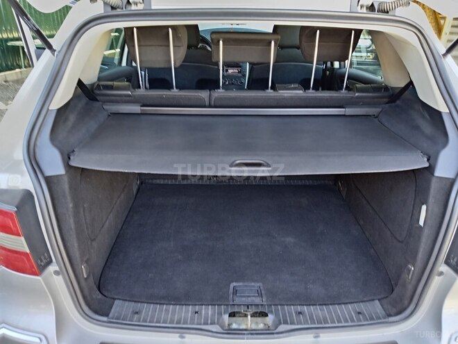 Mercedes B 180 2009, 94,115 km - 1.7 l - Gəncə